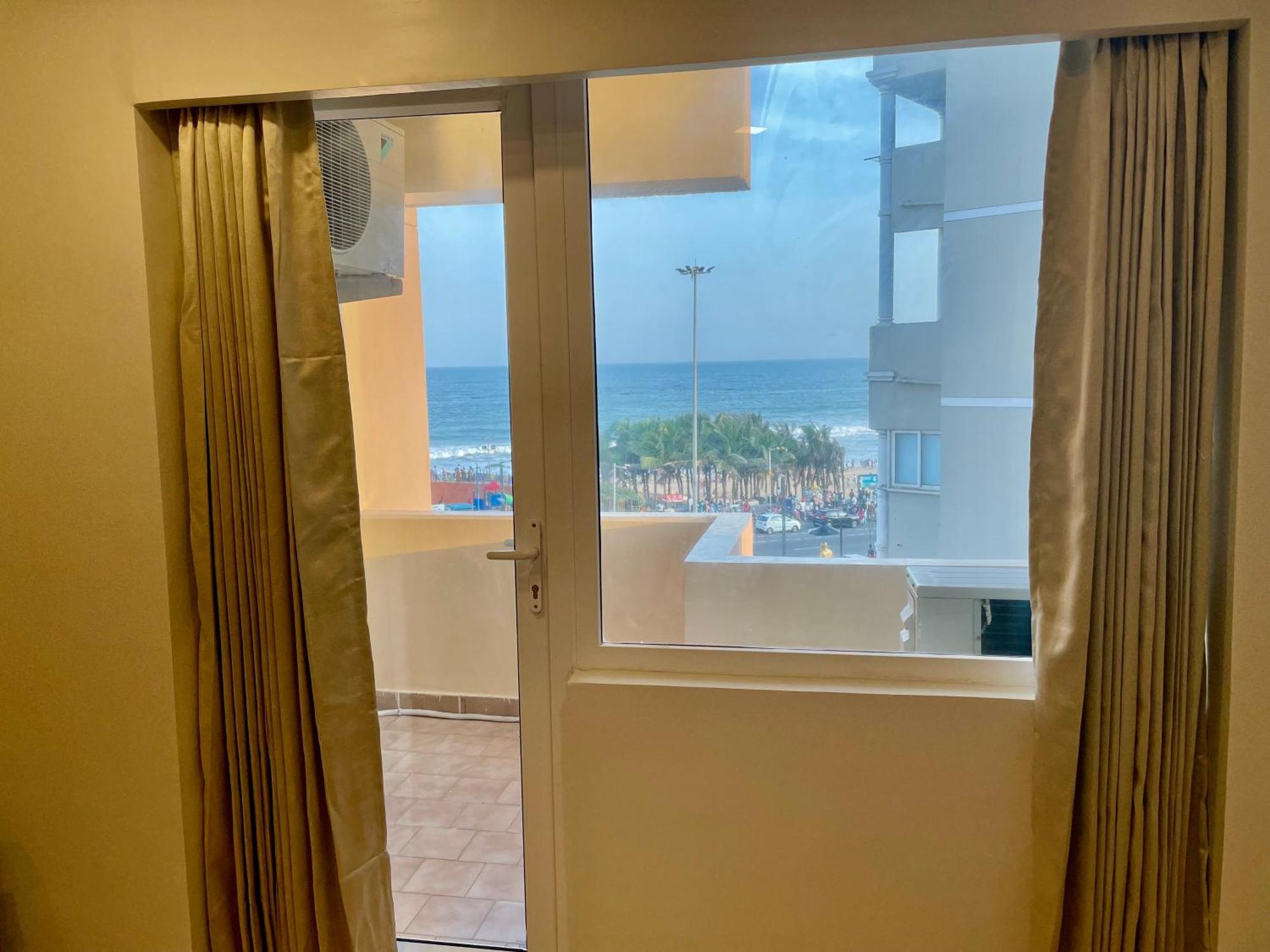 Apartamento Ocean'S Edge Visakhapatnam Exterior foto