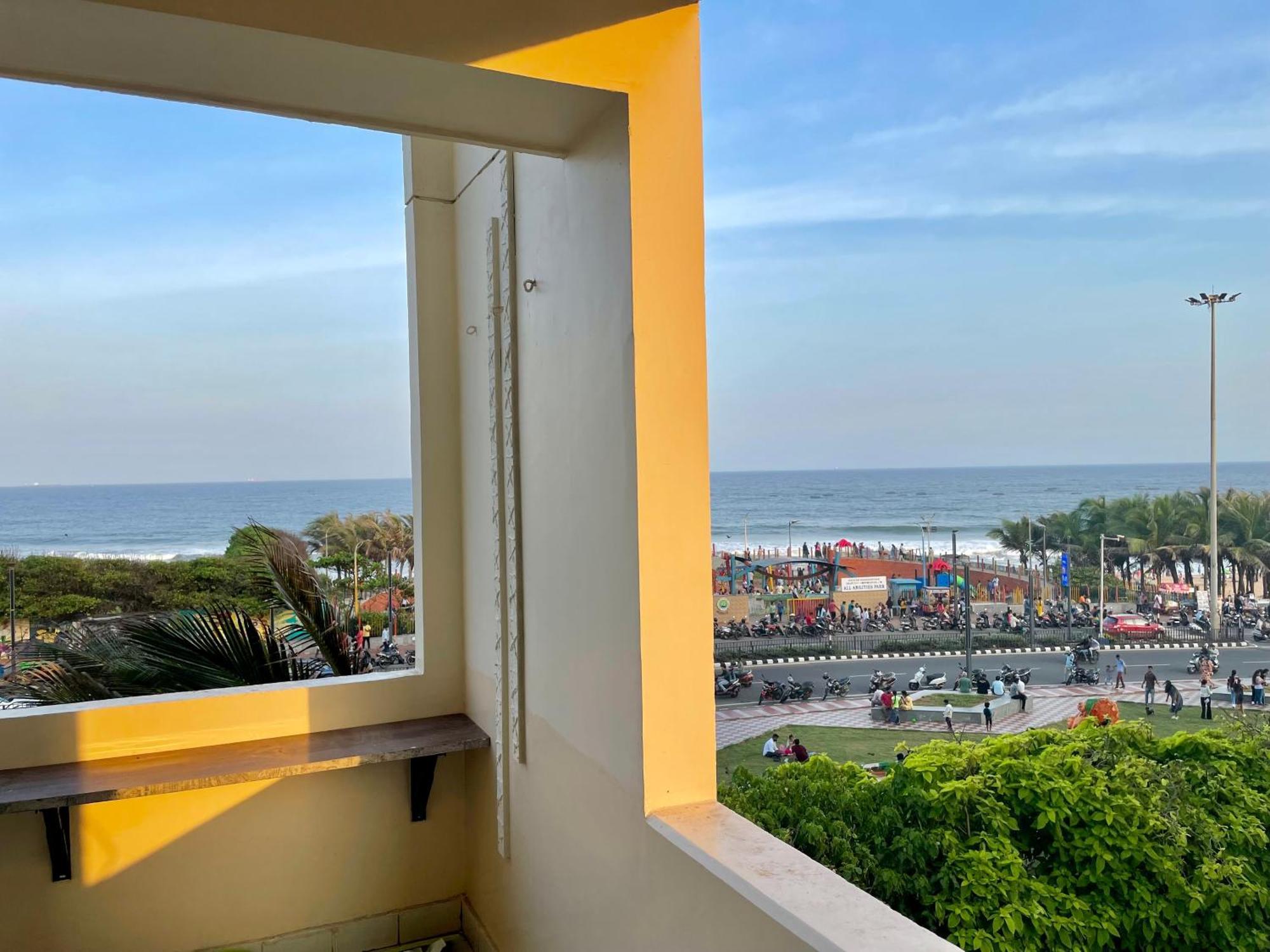 Apartamento Ocean'S Edge Visakhapatnam Exterior foto